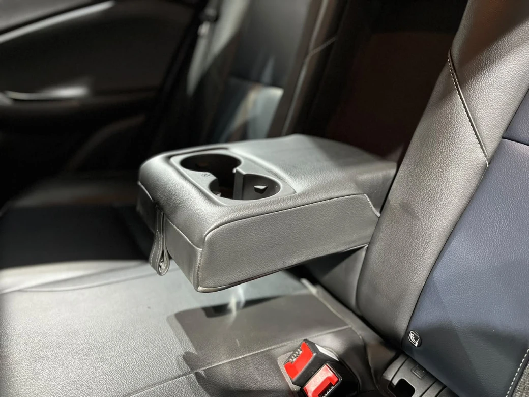 imagen 0 de vehiculo con id 2216